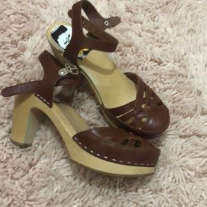 Torrel Swedish hasbeens clogs